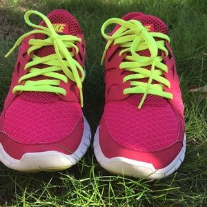 NiKE free Run, size 8